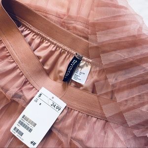 🥳 Host Pick ✨H&M Skirt